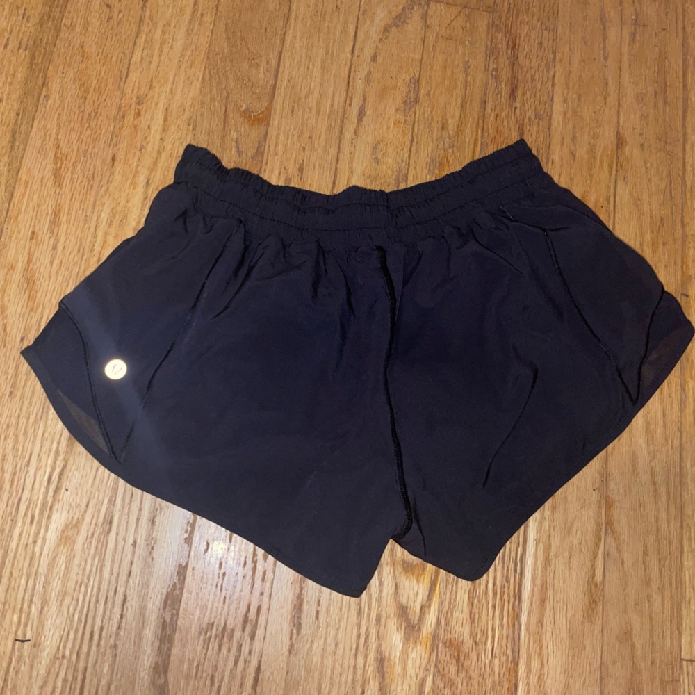 Lululemon Hotty Hot Low Rise Shorts barely worn